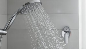 découvrez des astuces simples et efficaces pour augmenter la pression de votre douche et profiter d'un confort optimal à chaque utilisation.